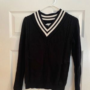 Golf/tennis black and white sweater